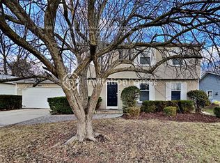 1830 Sheffield Dr, Elgin, IL 60123