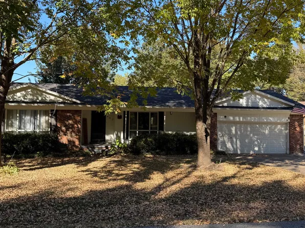 332 Central Ave, Bradford, TN 38316