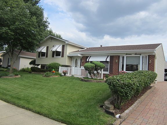 2nd image of 1670 S Green Meadows Blvd