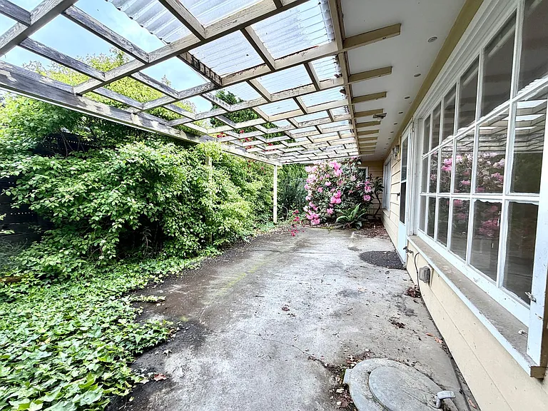 5272 SW Scholls Ferry Rd — Photo 14