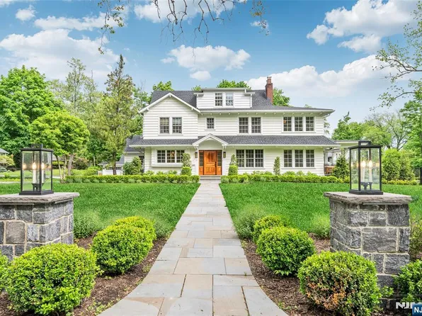 151 West End Ave, Ridgewood, NJ 07450
