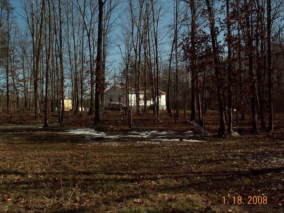2nd image of 2424 Chapel Hill Rd