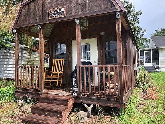 Front of cabin lakeside