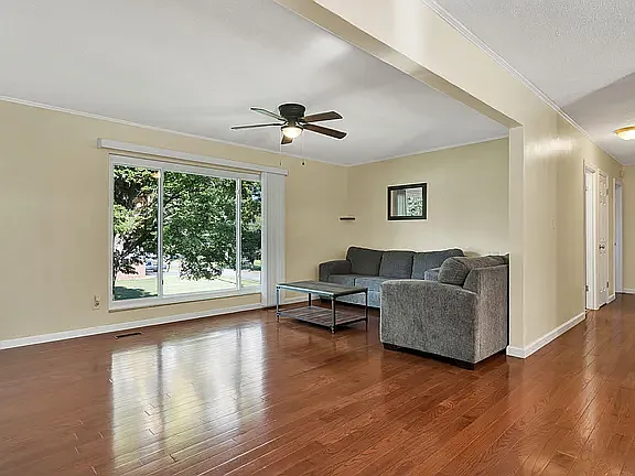 3010 Clearwater Dr NE — Photo 5