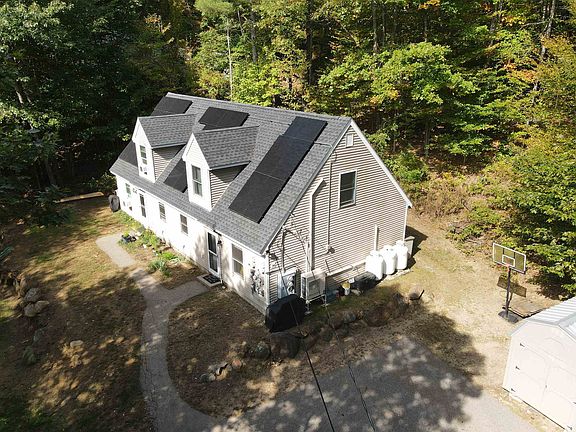 3rd image of 14 Cummings Hill Road