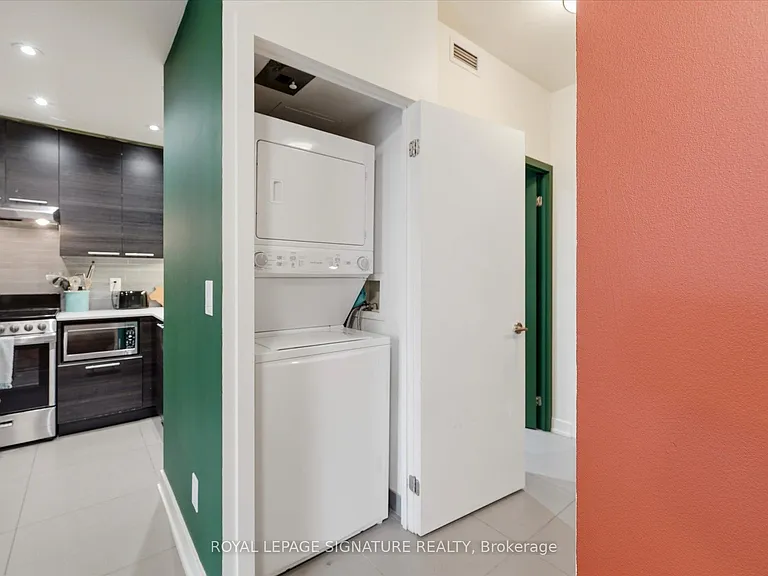 3 Market St #421 — Photo 17