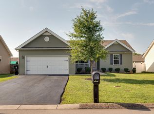 1821 Elizabeth Ln, Columbia, TN 38401