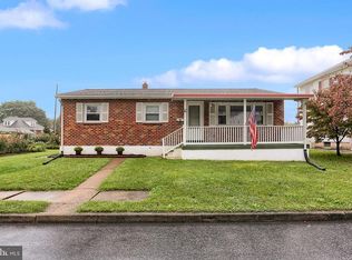 2704 S 3rd St, Steelton, PA 17113