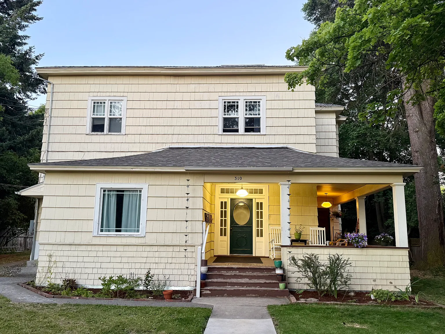 2 bed, $1,325 — Photo 4