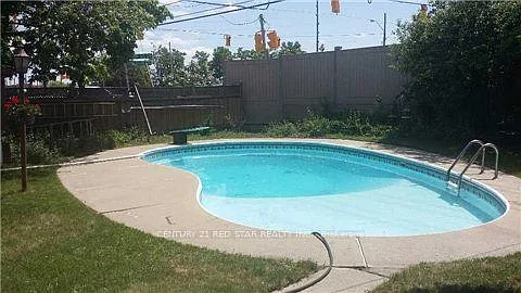 3 bed, $3,999 — Photo 2