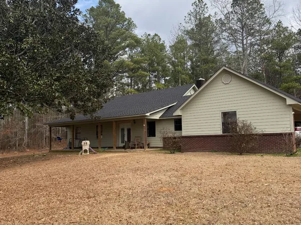 1100 Freeny Rd, Carthage, MS 39051