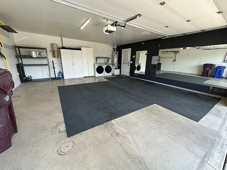 166 Wimbledon Ct — Photo 66