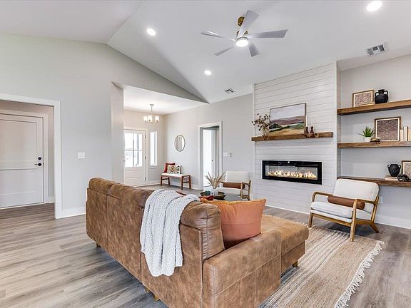 5th image of 4304 N Sunny Ct