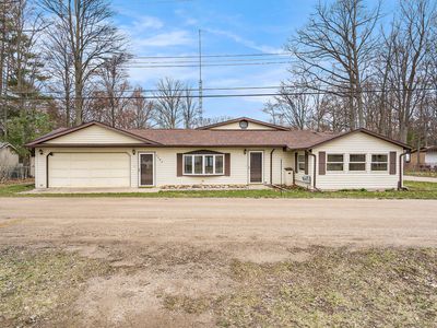 4302 Lake Dr, Beaverton, MI, 48612