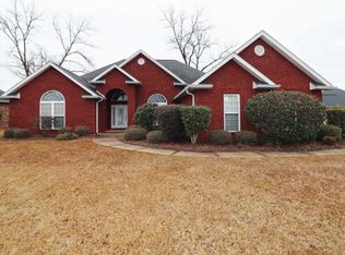 301 Cheshire Dr, Warner Robins, GA