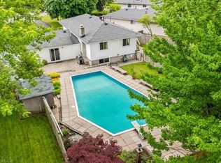 668 Bridle Wood, Burlington, ON L7L 4E1