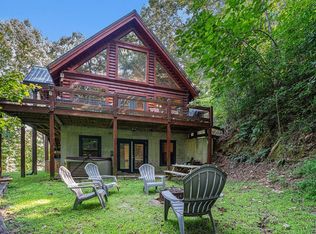 657 Beaver Lake Dr, Ellijay, GA 30540
