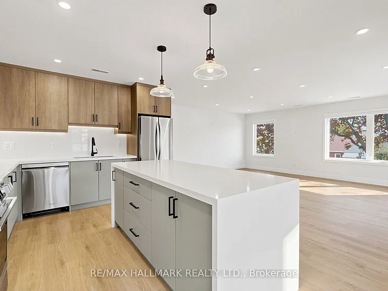 367 Woodmount Ave #2 — Photo 21