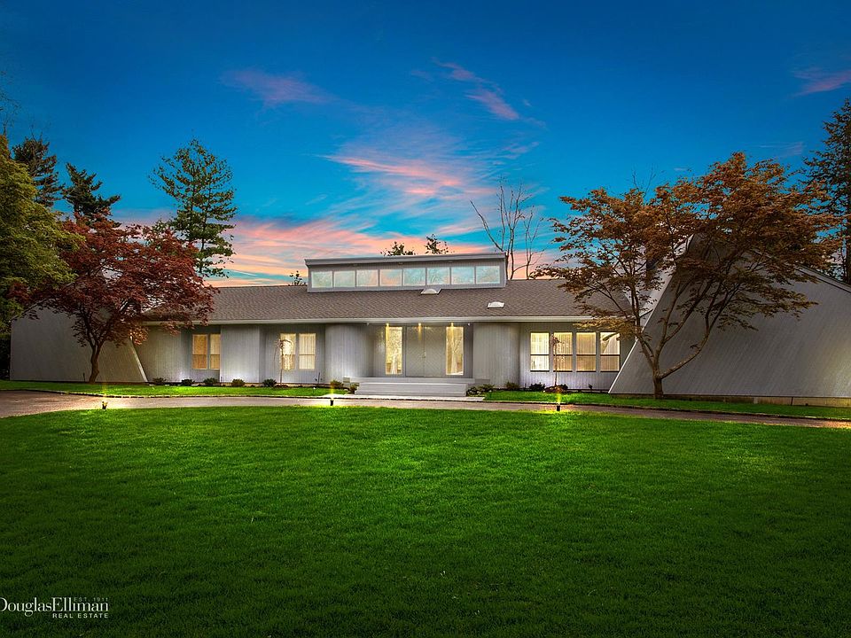 1st image of 14 Amber Ln