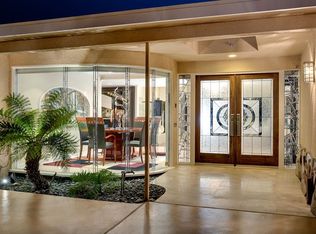 1960 Deermont Rd, Glendale, CA 91207