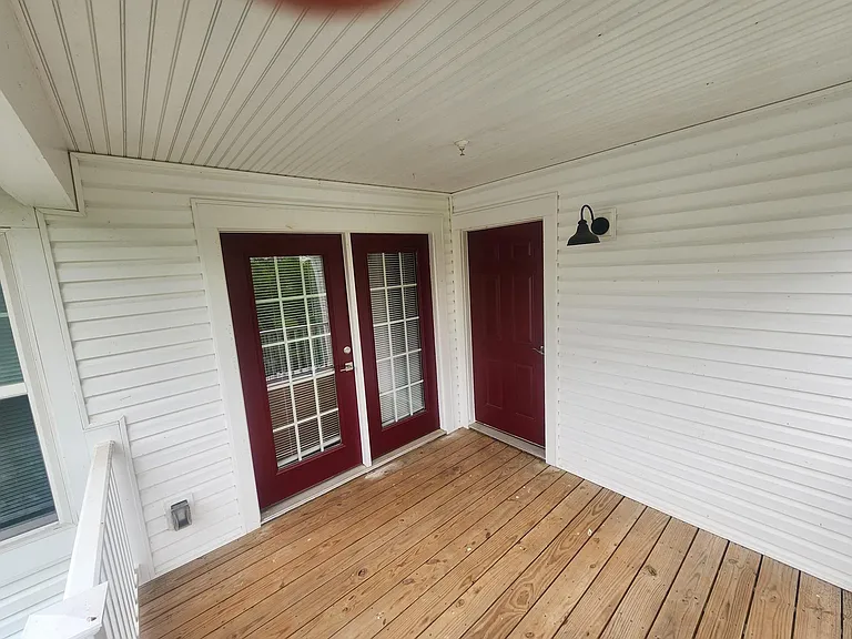 Southridge Apartments — Photo 15