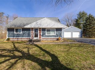 86 E Cavalier Rd, Scottsville, NY 14546