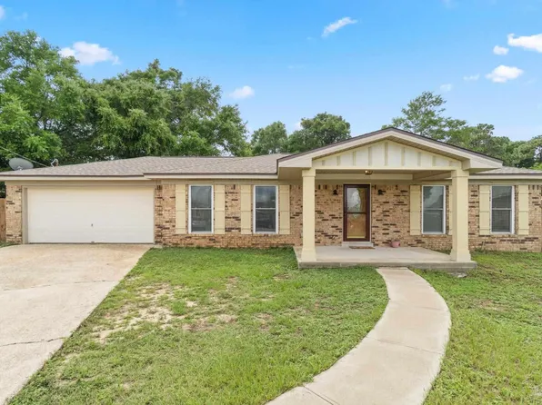 4570 Yacht Harbour Dr, Pensacola, FL 32514