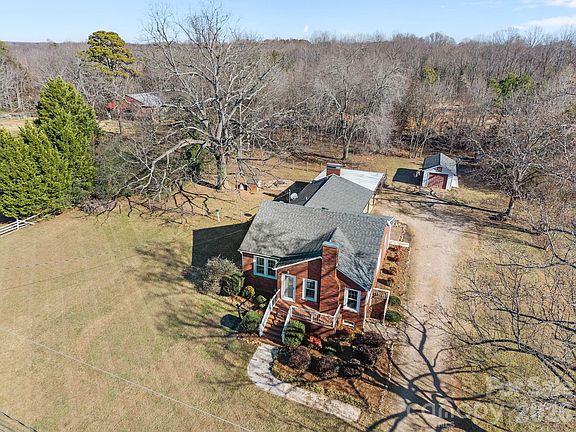 3rd image of 455 Eudy Rd