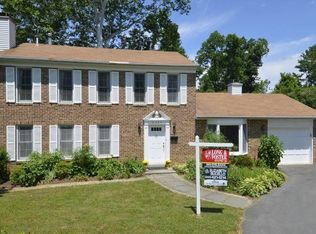 5529 Charles St, Bethesda, MD 20814