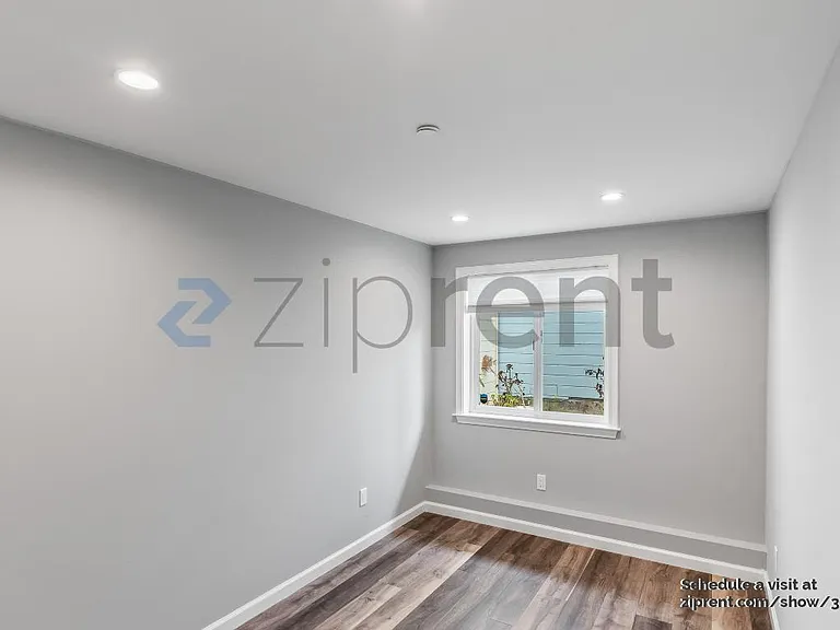 4542 Cabrillo St #A — Photo 13