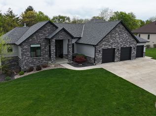 4432 Bryant Dr, Quincy, IL 62305