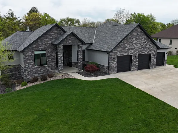 4432 Bryant Dr, Quincy, IL 62305