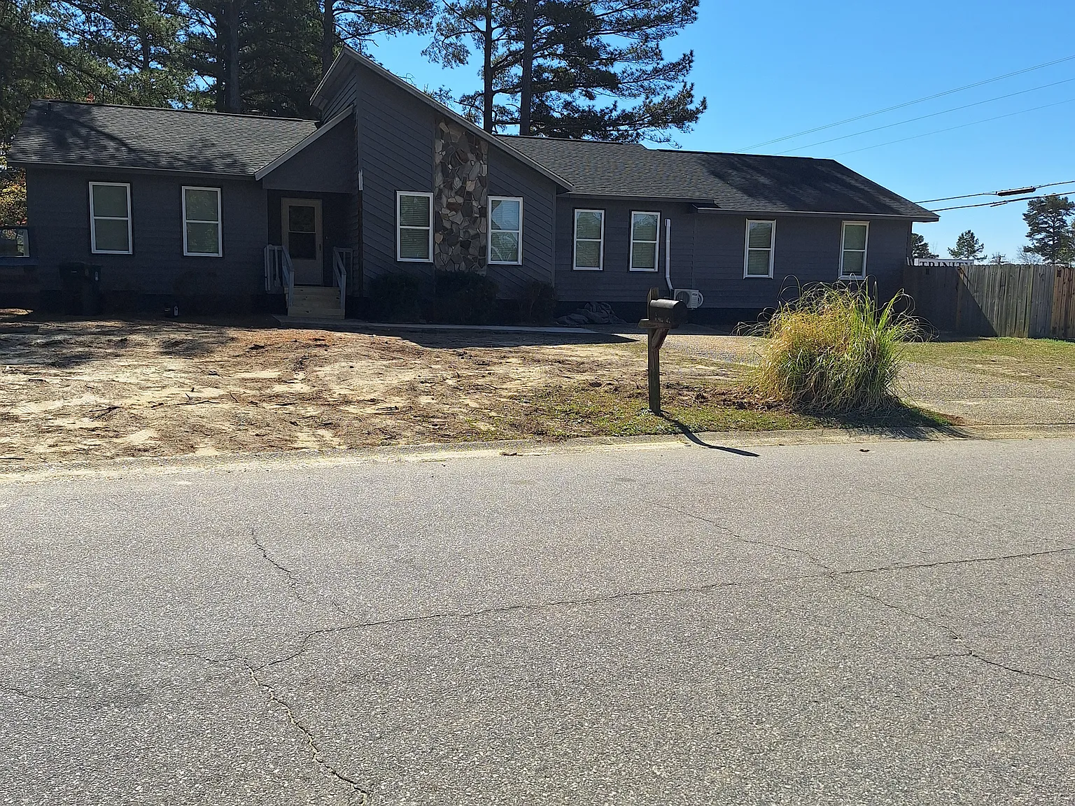 Dowfield Dr, Fayetteville — Photo 1
