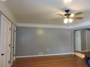 1612 5th St, La Grande, OR 97850