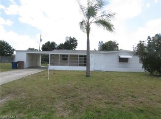 302 Penn Rd W, Lehigh Acres, FL 33936