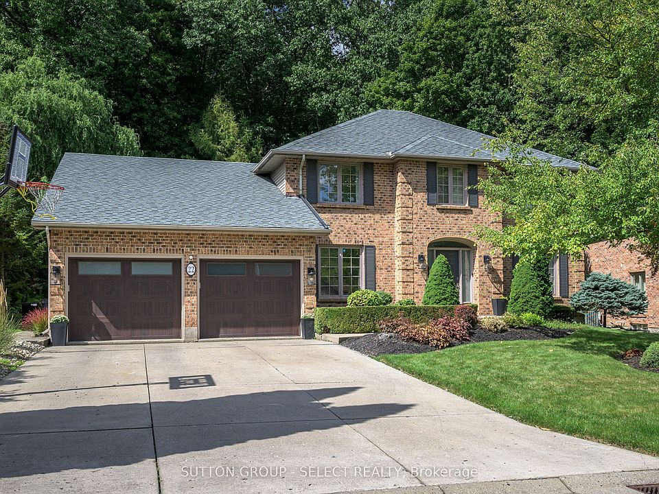 1st image of 22 Mapleton Pl