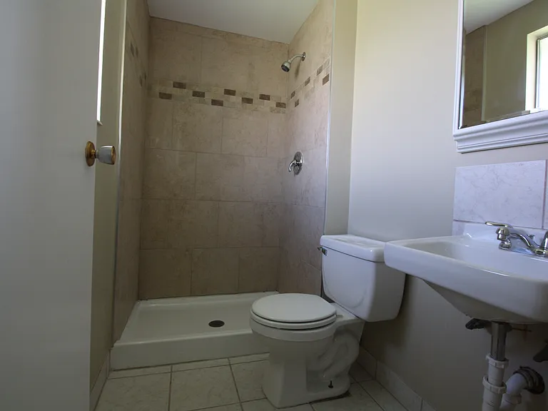 4438 S Balsam Ave — Photo 5