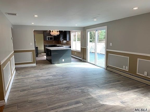 4th image of 20 Lone Hill Pl