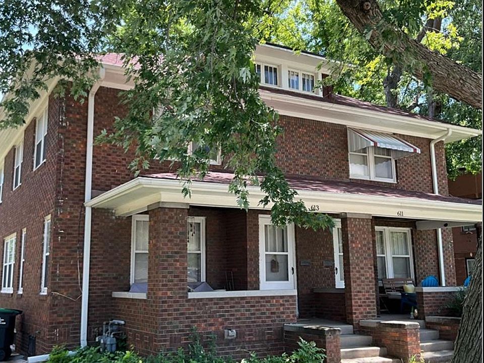 Unit is on the right side (611)