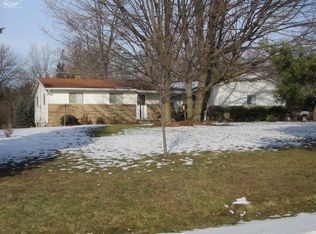 12027 Crawford Rd, Otisville, MI 48463