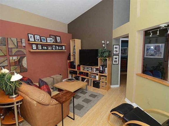 5th image of 2999 Sabel Oak Pl