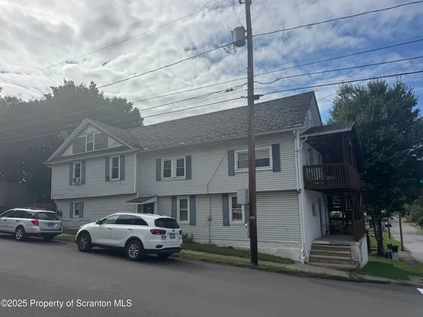 2101 Jackson St, Scranton, PA 18504