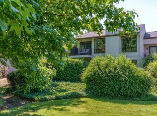 207 Mount Echo Dr, Medford, OR