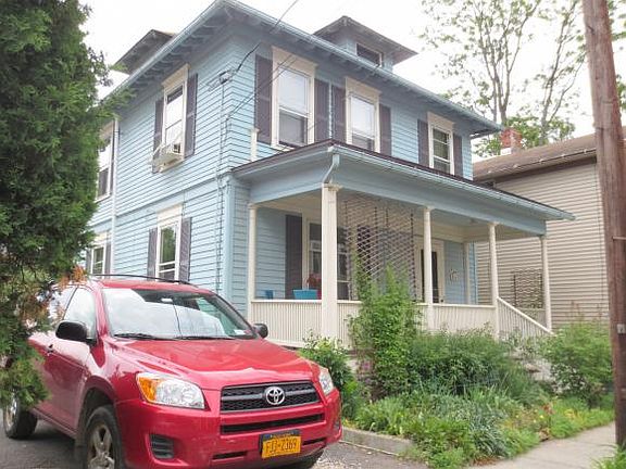 2nd image of 109 Sears St