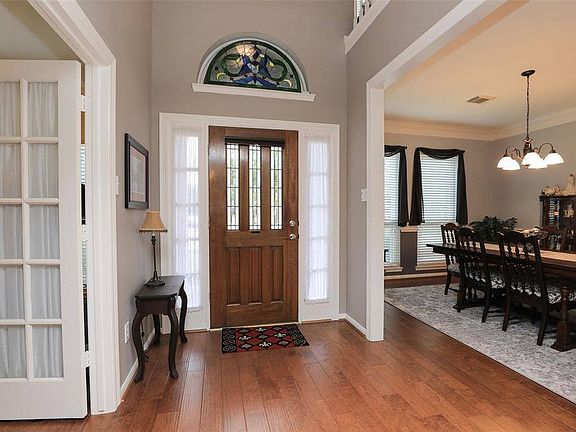 5th image of 7906 White Birch Ln