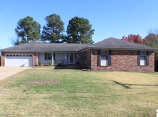 108 Golf Cart Dr, Mayfield, KY 42066