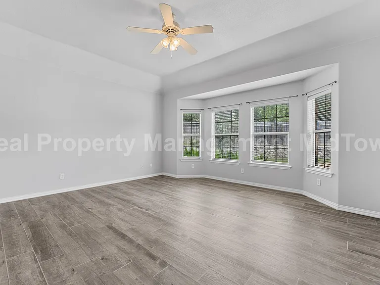 343 Mesquite Hill Dr — Photo 16