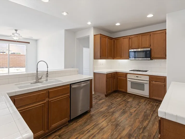 43834 Chaparral Dr — Photo 10
