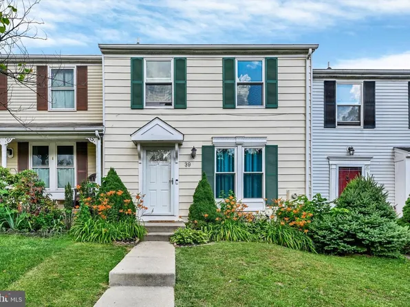39 Rader Ct, Baltimore, MD 21234
