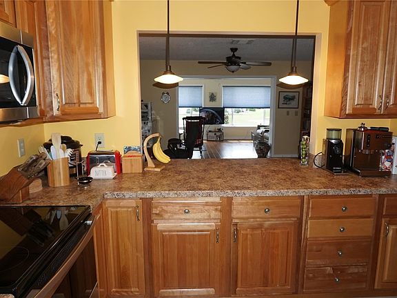 4th image of 1630 Bentwood Dr